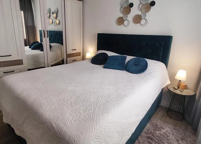 Lovely M&r Apartment *