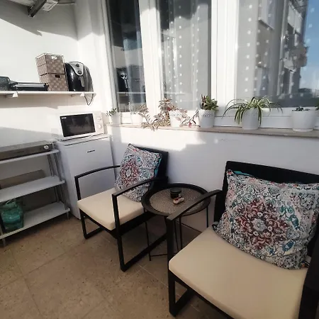 Lovely M&r Апартаменты *
