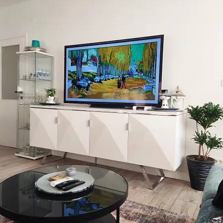 Appartement Lovely M&r