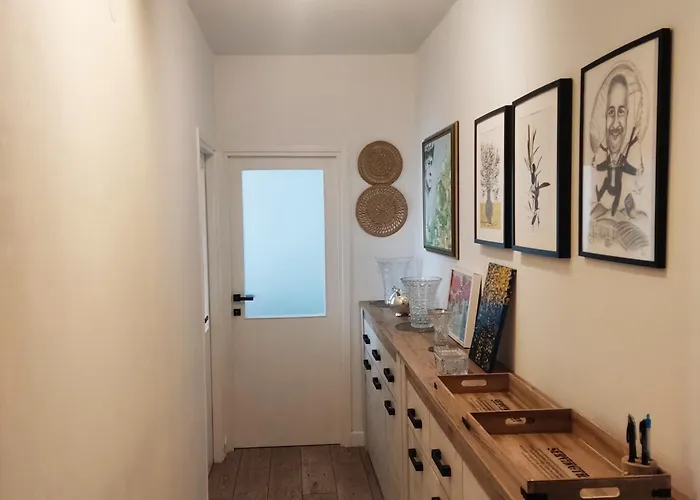 Lovely M&r Apartment *